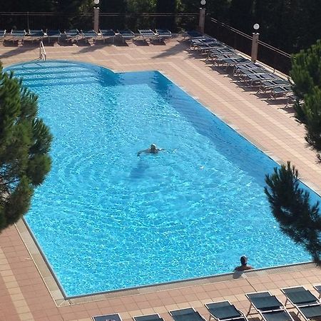 Hotel Ambasciatori Calitri ภายนอก รูปภาพ